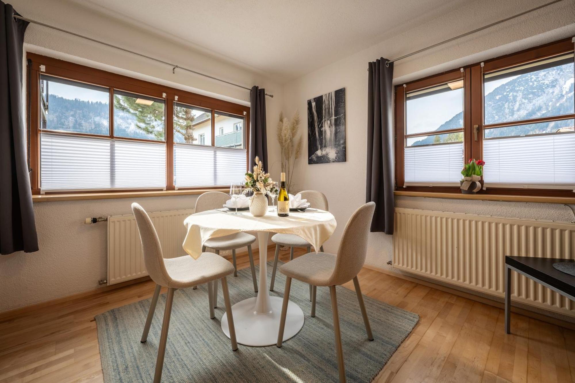 Soyer Apartment *